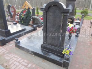 памятники ручной работы, изготовление в СПб